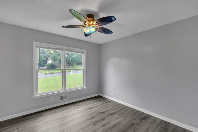 690 Wyndham Place Circle NW, Lawrenceville, GA 30044