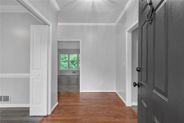 690 Wyndham Place Circle NW, Lawrenceville, GA 30044
