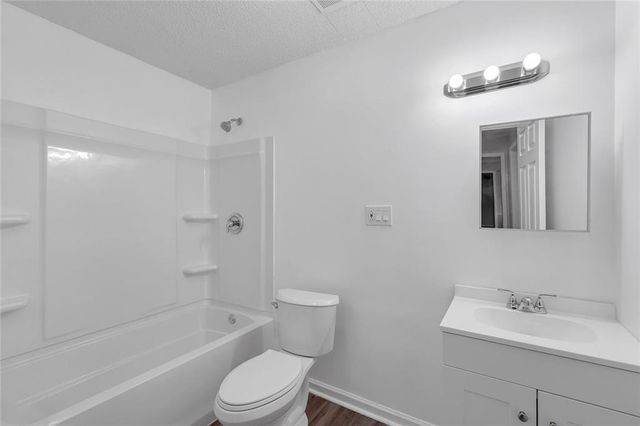 690 Wyndham Place Circle NW, Lawrenceville, GA 30044