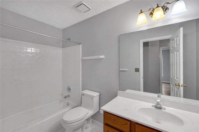 690 Wyndham Place Circle NW, Lawrenceville, GA 30044