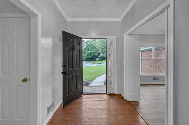690 Wyndham Place Circle NW, Lawrenceville, GA 30044