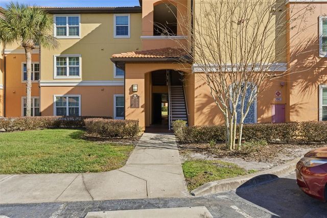 5479 VINELAND ROAD 9202, Orlando, FL 32811