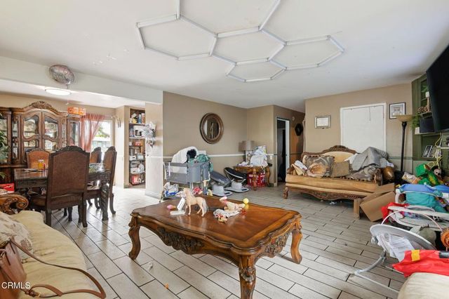 4720 Cloyne Street, Oxnard, CA 93033