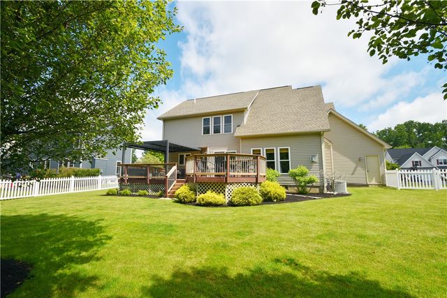 41 Ketchum Street, Victor, NY 14564