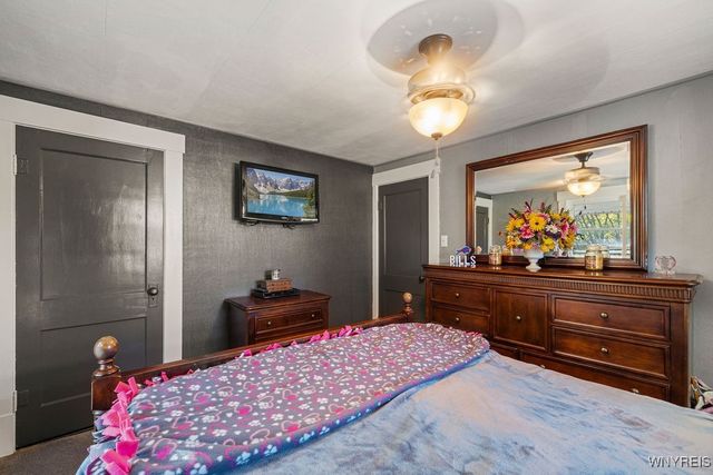 8408 Maplewood Drive, Royalton, NY 14067