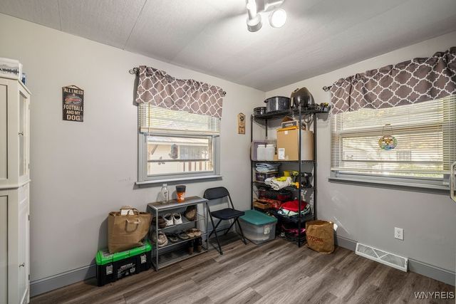 8408 Maplewood Drive, Royalton, NY 14067