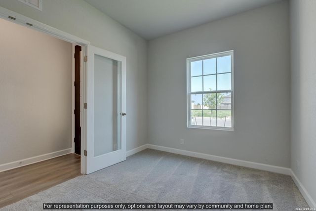 311 Brood Dr, Adkins, TX 78101