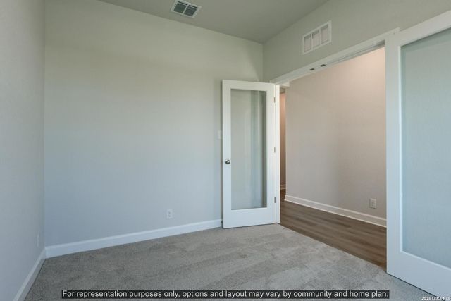 311 Brood Dr, Adkins, TX 78101