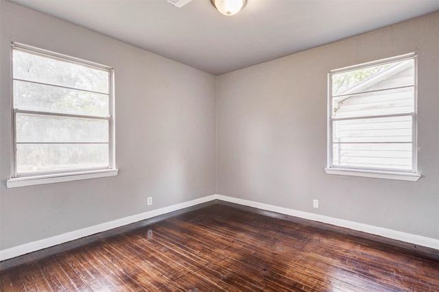 10306 Cheeves Drive, Houston, TX 77016