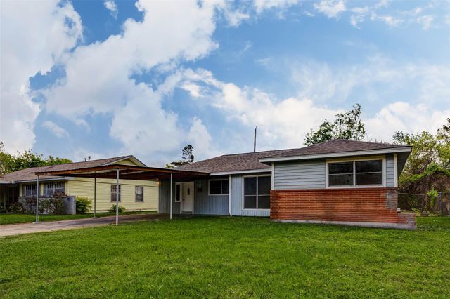 10306 Cheeves Drive, Houston, TX 77016