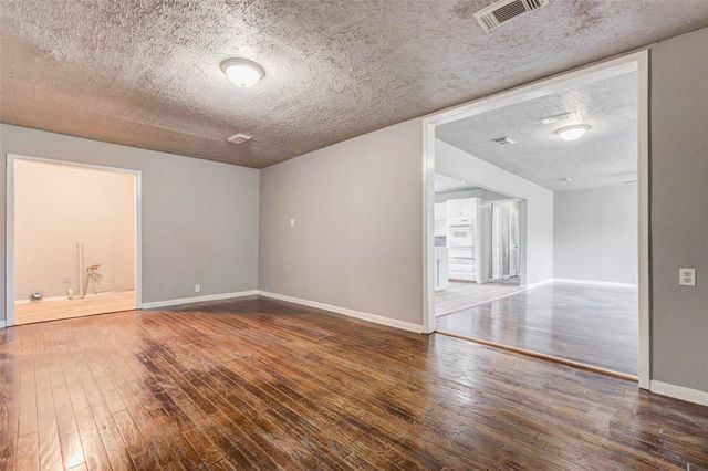 10306 Cheeves Drive, Houston, TX 77016