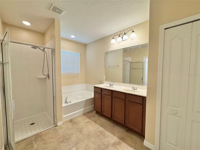 1445 WALLACE MANOR PASS, Winter Haven, FL 33880