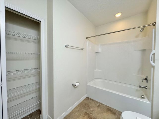 1445 WALLACE MANOR PASS, Winter Haven, FL 33880