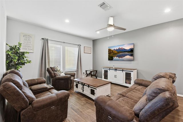 20222 Portbec Drive, New Caney, TX 77357