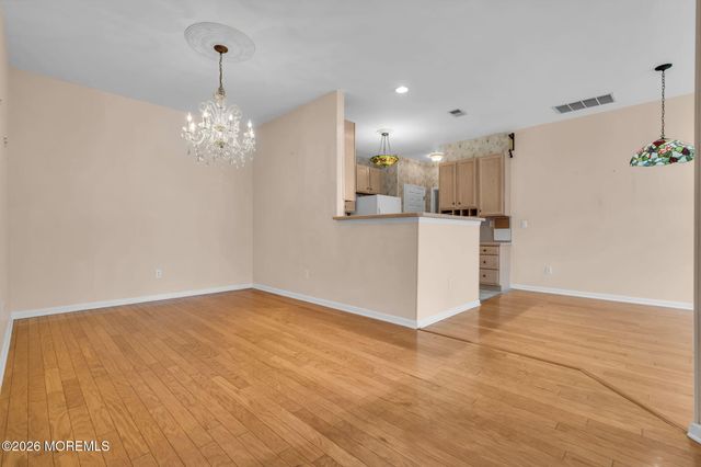 11 Deerchase Lane, Lakewood, NJ 08701