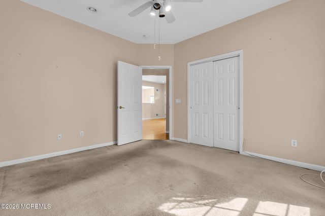 11 Deerchase Lane, Lakewood, NJ 08701