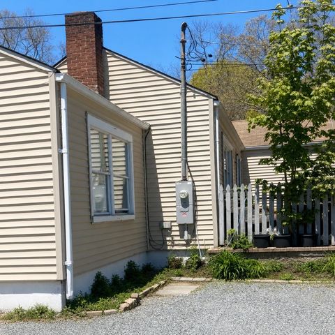 719 N Sea Road, Southampton, NY 11968