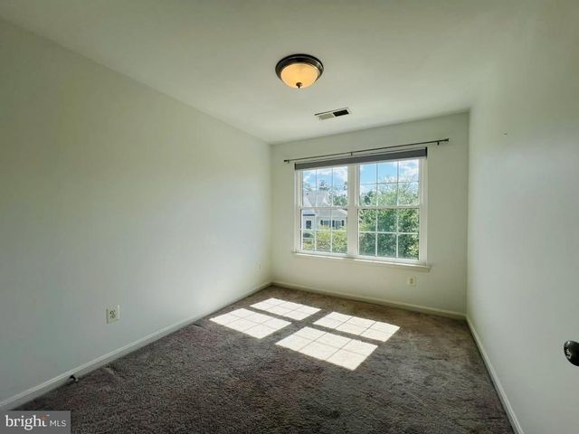 13068 SIDLAW HILLS LN, Bristow, VA 20136