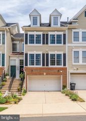 13068 SIDLAW HILLS LN, Bristow, VA 20136