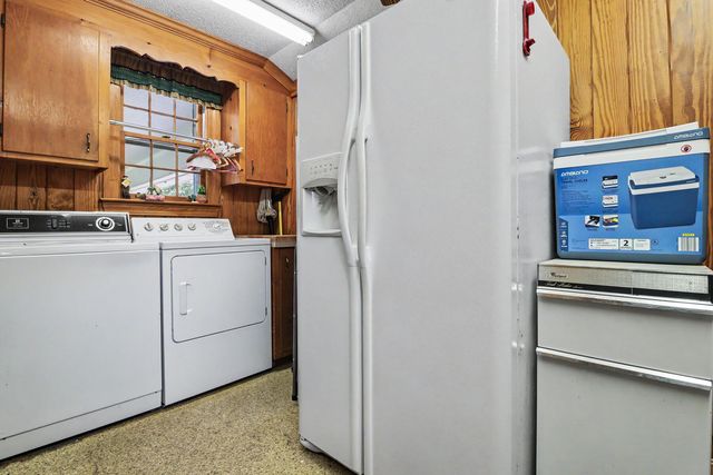 2824 Camden Road, Holly Hill, SC 29059