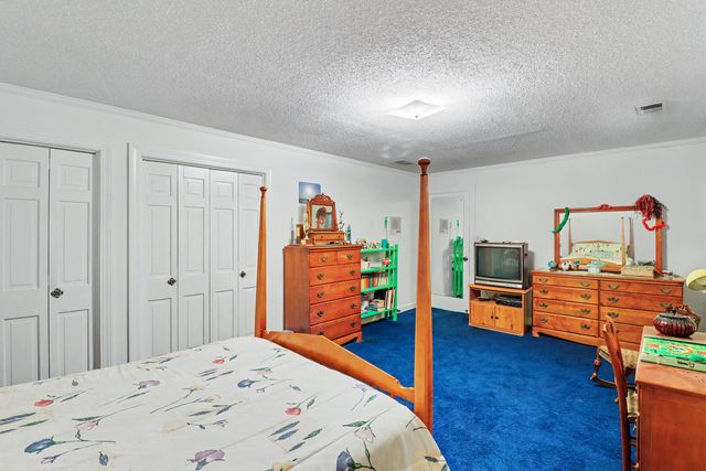 2824 Camden Road, Holly Hill, SC 29059