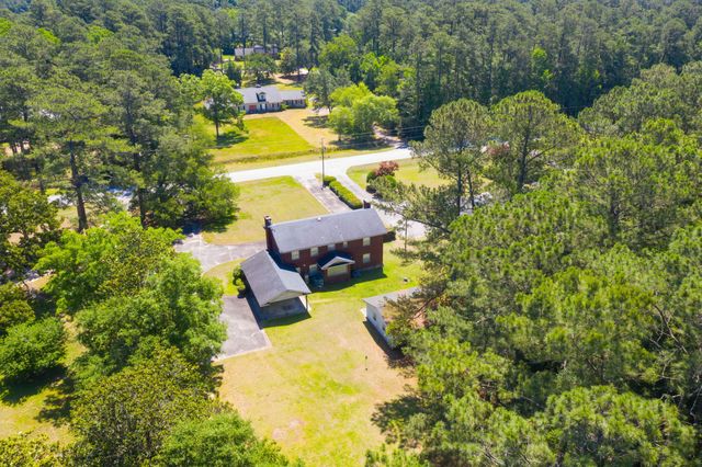 2824 Camden Road, Holly Hill, SC 29059