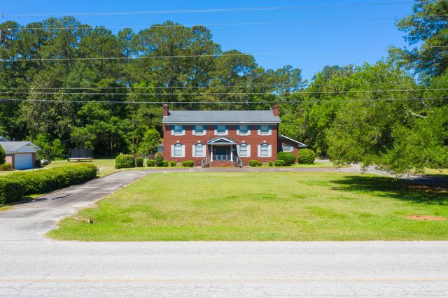 2824 Camden Road, Holly Hill, SC 29059
