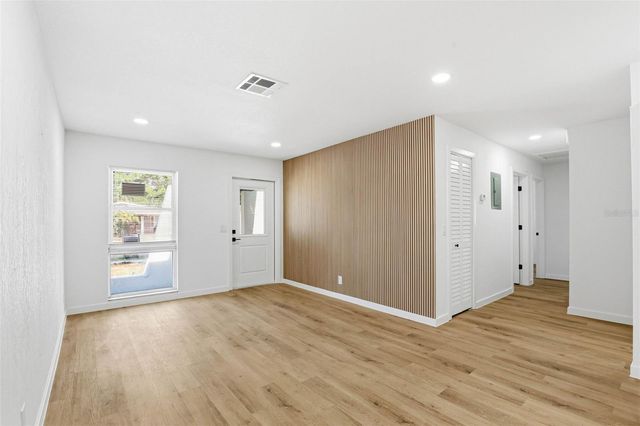 6312 S LANSDALE CIRCLE, Tampa, FL 33616