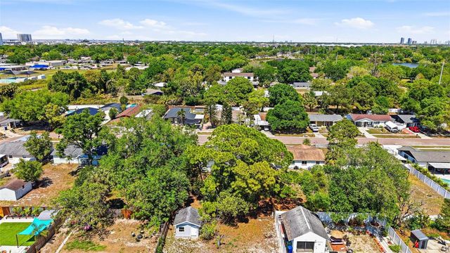 6312 S LANSDALE CIRCLE, Tampa, FL 33616