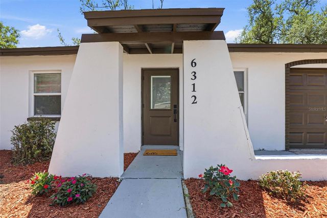 6312 S LANSDALE CIRCLE, Tampa, FL 33616