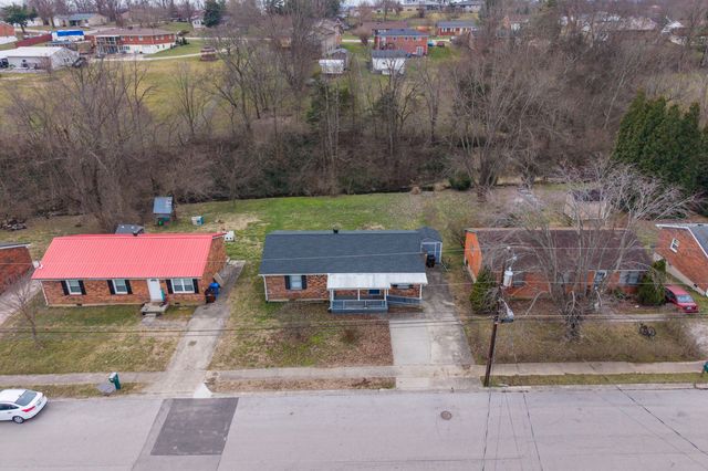 676 Cottonwood Drive, Richmond, KY 40475