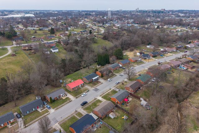 676 Cottonwood Drive, Richmond, KY 40475