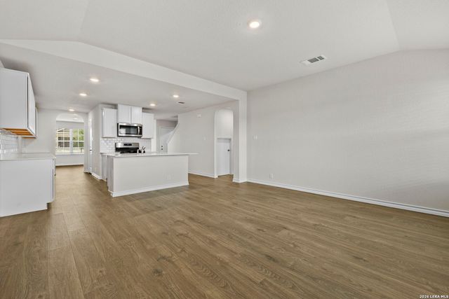 110 Tawny Owl, San Antonio, TX 78253