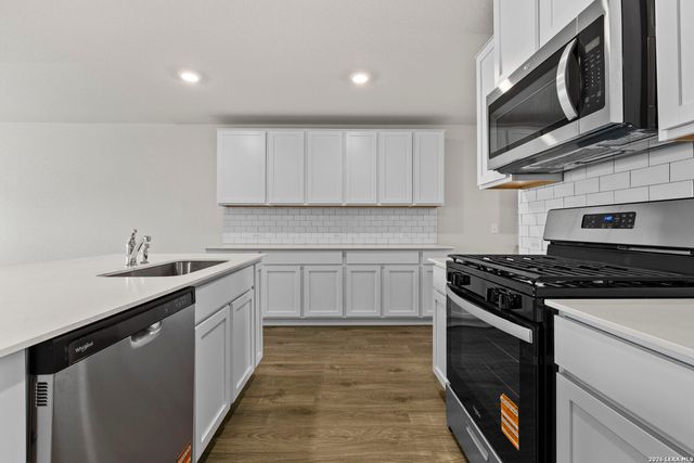 110 Tawny Owl, San Antonio, TX 78253