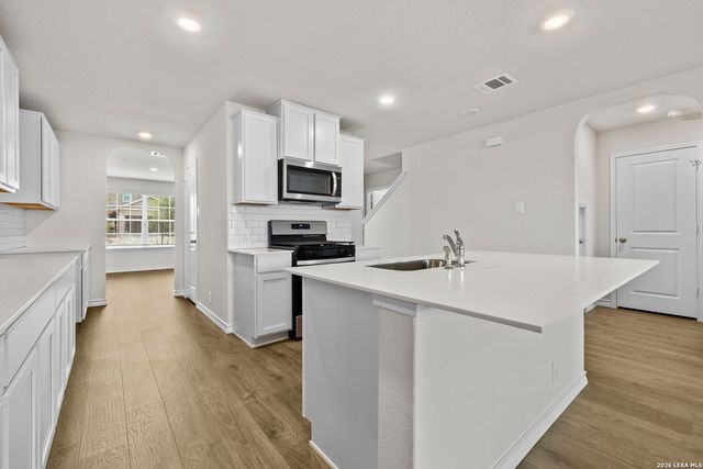 110 Tawny Owl, San Antonio, TX 78253