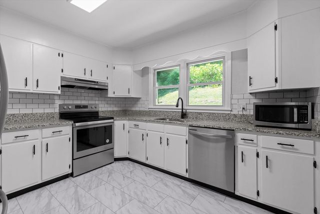 3671 Thrushwood Drive, Chattanooga, TN 37415