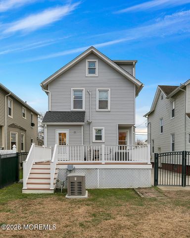 54 Chestnut Street, Red Bank, NJ 07701