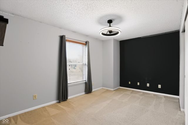 8647 Blooming Grove Drive, Camby, IN 46113