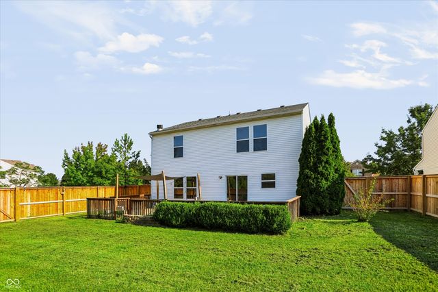 8647 Blooming Grove Drive, Camby, IN 46113
