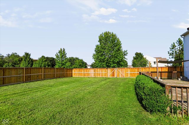 8647 Blooming Grove Drive, Camby, IN 46113