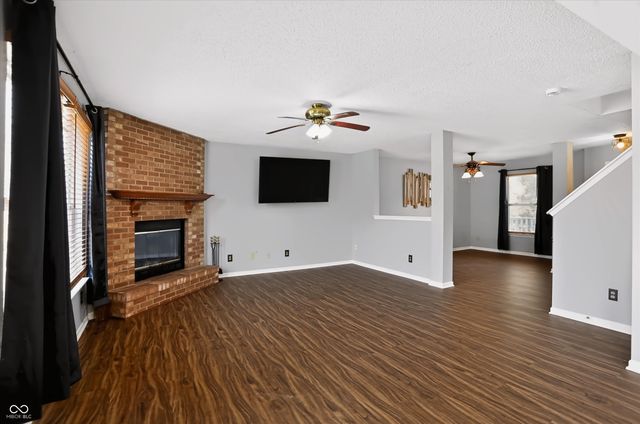 8647 Blooming Grove Drive, Camby, IN 46113