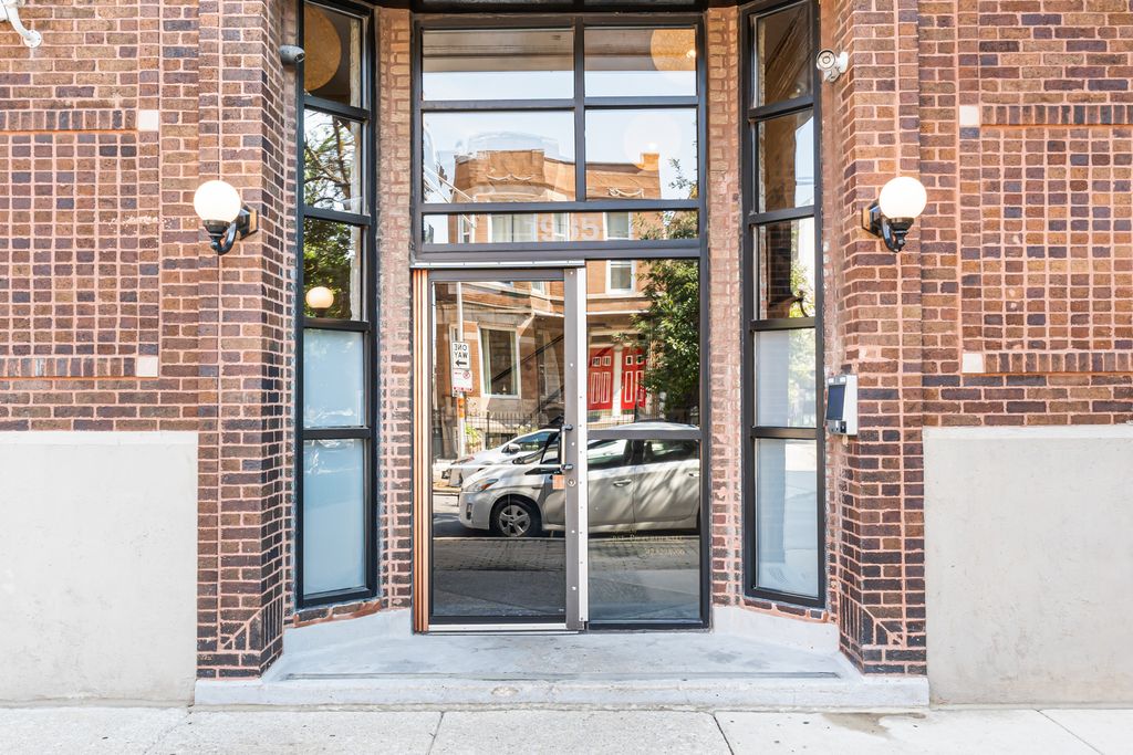 1935 N Fairfield Avenue 402, Chicago, IL 60647 — photo 2