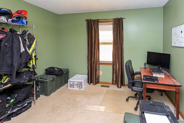 25 Mandy Ln, Fayetteville, TN 37334