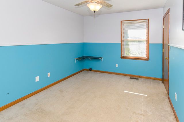 25 Mandy Ln, Fayetteville, TN 37334