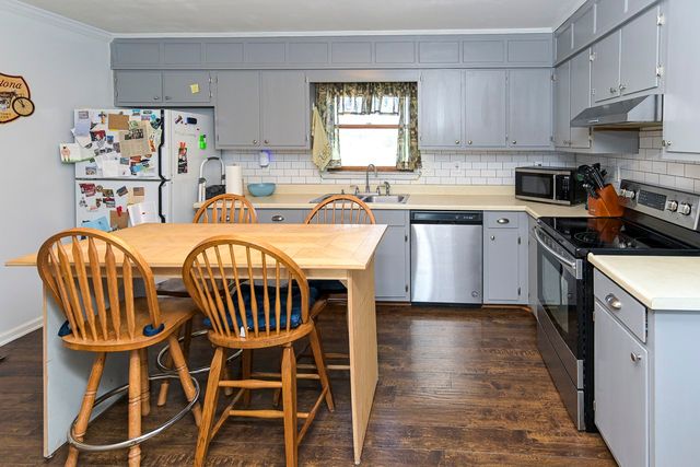 25 Mandy Ln, Fayetteville, TN 37334