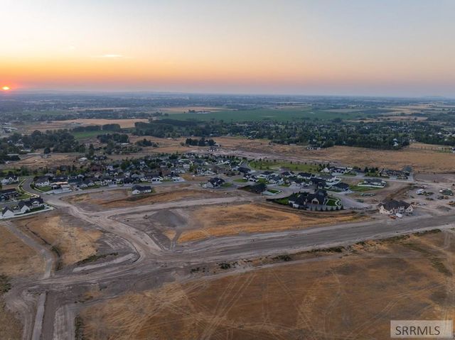 3066 Lancer Ave, Ammon, ID 83406