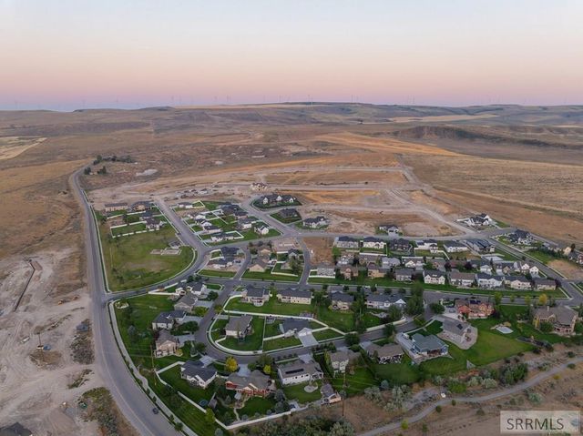 3066 Lancer Ave, Ammon, ID 83406