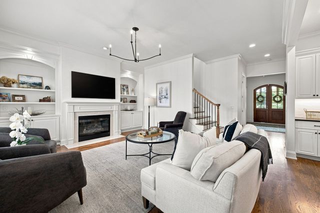 9502 Coronet Ln, Brentwood, TN 37027