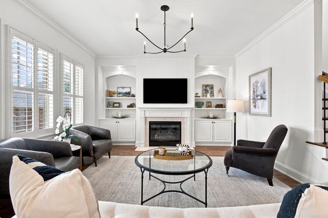 9502 Coronet Ln, Brentwood, TN 37027