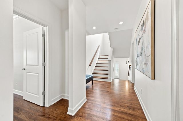 9502 Coronet Ln, Brentwood, TN 37027